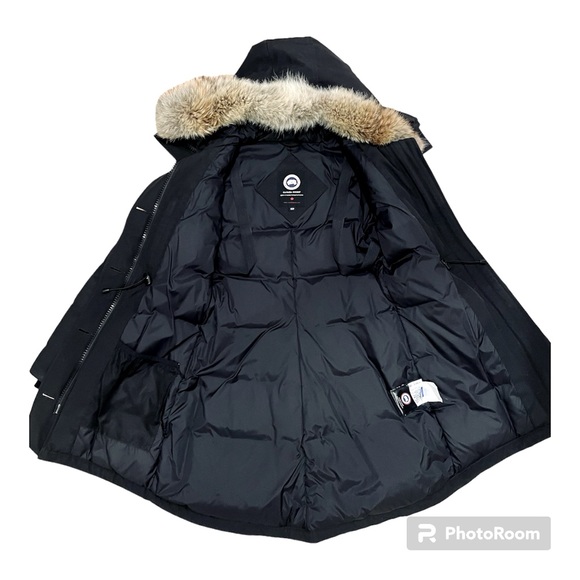 ** SOLD** Canada Goose Rossclair Parka - Picture 10 of 14